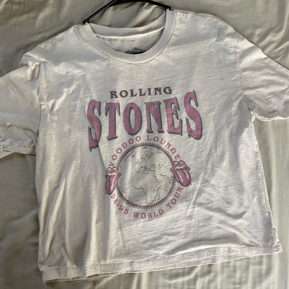 American Eagle Rolling Stones Crop Top Size M